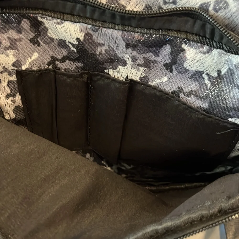 NWT Bari Lynn Chic Accessories Backpack Black/Silver Camo w/ Black Quilted Puff